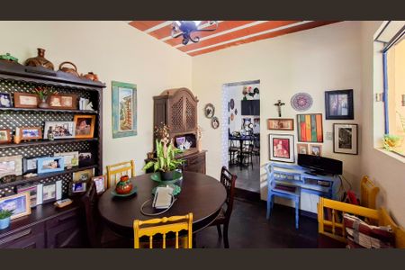 Casa à venda com 455m², 6 quartos e 1 vagaSala de Jantar