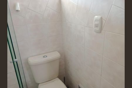 Banheiro de apartamento à venda com 2 quartos, 48m² em Jardim Felicidade (zona Oeste), São Paulo