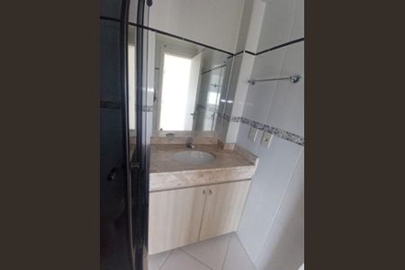 Apartamento para alugar com 69m², 2 quartos e 2 vagas Apartamento para alugar com 69m², 2 quartos e 2 vagasBanheiro