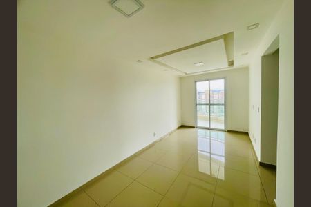 Apartamento à venda com 57m², 2 quartos e 1 vagaSala