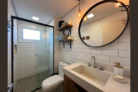 Apartamento à venda com 109m², 2 quartos e 1 vaga Apartamento à venda com 109m², 2 quartos e 1 vagaBanheiro 2
