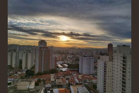 Apartamento à venda com 140m², 2 quartos e 3 vagas Apartamento à venda com 140m², 2 quartos e 3 vagasVISTA