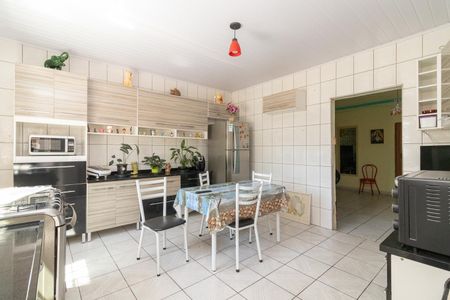 Casa de condomínio à venda com 168m², 3 quartos e 3 vagasCozinha da Casa 1