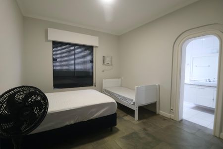 Apartamento para alugar com 217m², 4 quartos e 1 vaga Apartamento para alugar com 217m², 4 quartos e 1 vagaQuarto Suíte 2