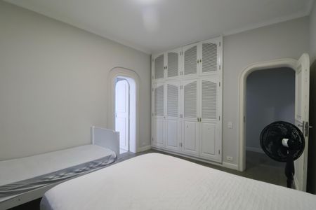 Apartamento para alugar com 217m², 4 quartos e 1 vaga Apartamento para alugar com 217m², 4 quartos e 1 vagaQuarto Suíte 2