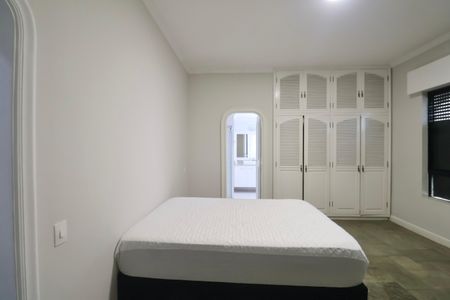 Apartamento para alugar com 217m², 4 quartos e 1 vaga Apartamento para alugar com 217m², 4 quartos e 1 vagaQuarto Suíte 3