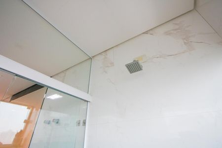 Casa à venda com 248m², 3 quartos e 4 vagasBanheiro da Suíte 1