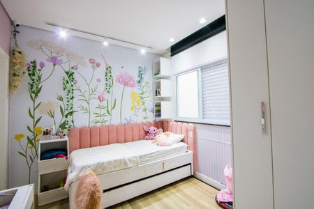 Casa à venda com 248m², 3 quartos e 4 vagasSuíte 2