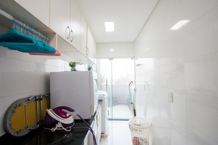 Casa à venda com 248m², 3 quartos e 4 vagasÁrea de serviço