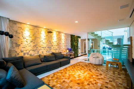 Sala de casa à venda com 3 quartos, 248m² em Vila Lilica, Santo André