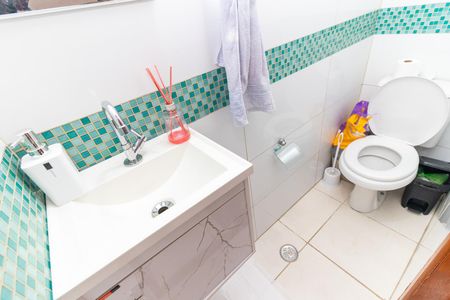 Casa de condomínio à venda com 75m², 2 quartos e 1 vaga Casa de condomínio à venda com 75m², 2 quartos e 1 vagaLavabo