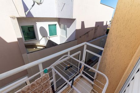 Casa de condomínio à venda com 75m², 2 quartos e 1 vaga Casa de condomínio à venda com 75m², 2 quartos e 1 vagaVaranda do Quarto 1