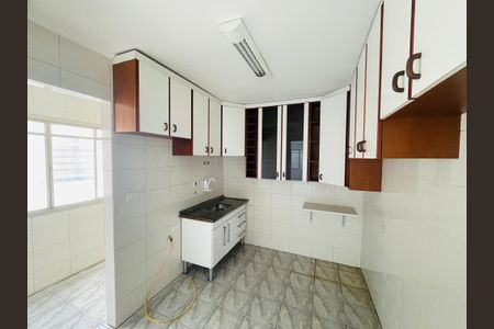 Apartamento para alugar com 67m², 2 quartos e 1 vaga Apartamento para alugar com 67m², 2 quartos e 1 vagaCozinha