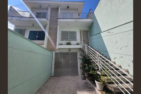 Casa à venda com 183m², 3 quartos e 4 vagas