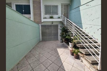Casa à venda com 183m², 3 quartos e 4 vagas