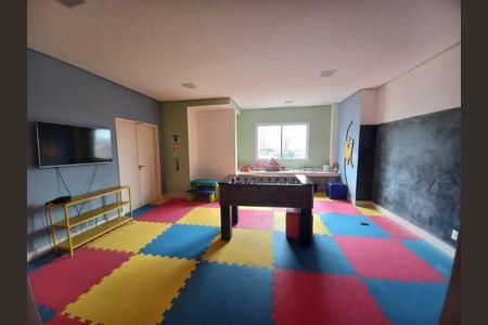 Apartamento à venda com 3 quartos, 66m² em Vila Nivi, São Paulo