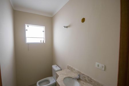 Casa à venda com 133m², 4 quartos e 6 vagas Casa à venda com 133m², 4 quartos e 6 vagasLavabo