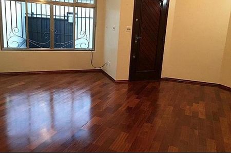 Casa à venda com 3 quartos, 242m² em Vila Guilherme, São Paulo