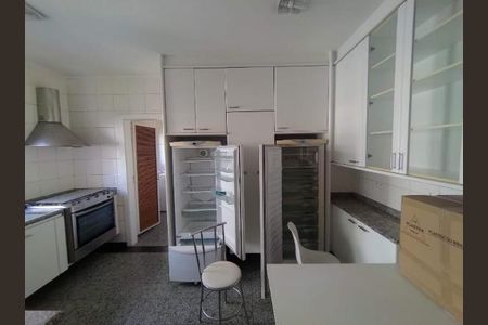 Apartamento à venda com 160m², 3 quartos e 3 vagas