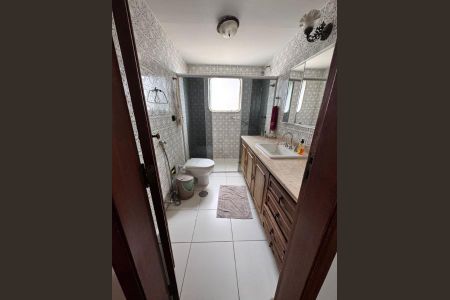 Apartamento à venda com 198m², 4 quartos e 2 vagas