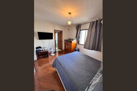 Apartamento à venda com 198m², 4 quartos e 2 vagas