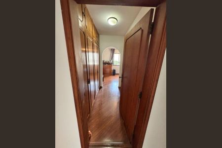 Apartamento à venda com 198m², 4 quartos e 2 vagas