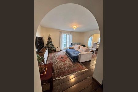 Apartamento à venda com 198m², 4 quartos e 2 vagas