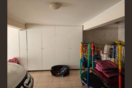 Casa à venda com 3 quartos, 255m² em Santa Teresinha, São Paulo