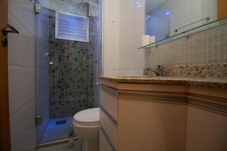 Apartamento para alugar com 50m², 2 quartos e 2 vagas Apartamento para alugar com 50m², 2 quartos e 2 vagasBanheiro Social