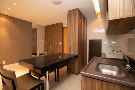 Apartamento para alugar com 50m², 2 quartos e 2 vagas Apartamento para alugar com 50m², 2 quartos e 2 vagasCozinha e Área de Serviço