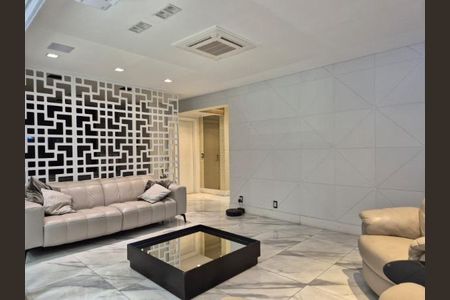 Apartamento à venda com 3 quartos, 182m² em Santa Teresinha, São Paulo