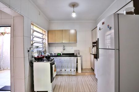 Casa à venda com 110m², 3 quartos e sem vaga Casa à venda com 110m², 3 quartos e sem vagaCozinha
