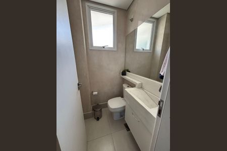 Casa à venda com 170m², 3 quartos e 2 vagas Casa à venda com 170m², 3 quartos e 2 vagasBanheiro 3