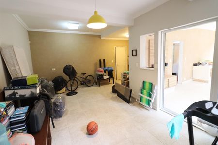 Casa para alugar com 250m², 3 quartos e 2 vagasÁrea comum