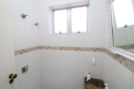 Casa para alugar com 250m², 3 quartos e 2 vagasLavabo