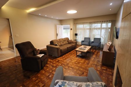 Sala de casa para alugar com 3 quartos, 250m² em Adalgisa, Osasco