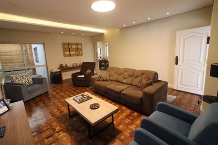 Sala de casa para alugar com 3 quartos, 250m² em Adalgisa, Osasco