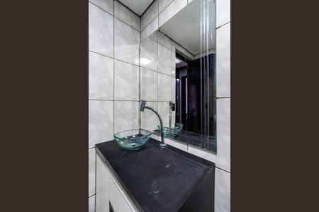 Apartamento à venda com 68m², 3 quartos e 1 vaga Apartamento à venda com 68m², 3 quartos e 1 vagaBanheiro