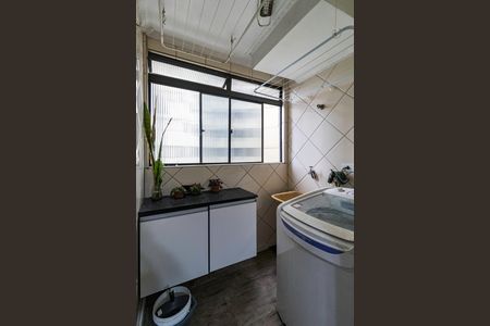 Apartamento à venda com 68m², 3 quartos e 1 vaga Apartamento à venda com 68m², 3 quartos e 1 vagaÁrea de Serviço