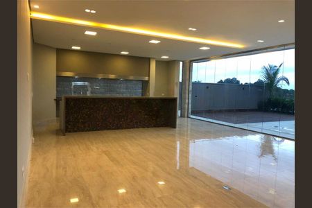 Casa à venda com 4 quartos, 640m² em Centro Comercial Jubran, Barueri
