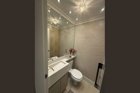 Apartamento à venda com 133m², 3 quartos e 2 vagas Apartamento à venda com 133m², 3 quartos e 2 vagasBanheiro