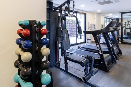 Studio para alugar com 40m², 1 quarto e sem vaga Studio para alugar com 40m², 1 quarto e sem vagaAcademia