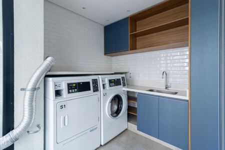 Studio para alugar com 40m², 1 quarto e sem vaga Studio para alugar com 40m², 1 quarto e sem vagaLavanderia