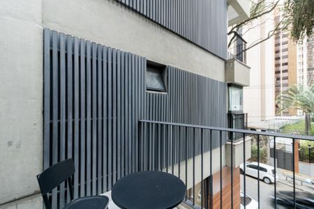 Studio para alugar com 40m², 1 quarto e sem vaga Studio para alugar com 40m², 1 quarto e sem vagaVaranda