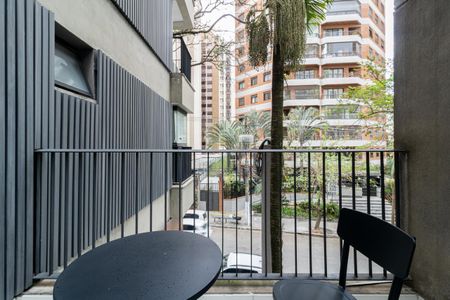 Studio para alugar com 40m², 1 quarto e sem vaga Studio para alugar com 40m², 1 quarto e sem vagaVaranda