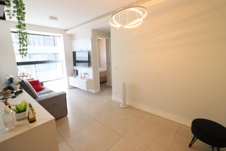 Apartamento à venda com 49m², 2 quartos e 1 vagaSala