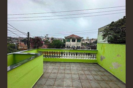 Casa à venda com 100m², 3 quartos e 1 vaga