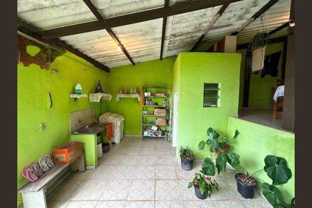 Casa à venda com 100m², 3 quartos e 1 vaga