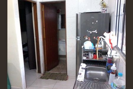 Casa à venda com 240m², 4 quartos e 2 vagas