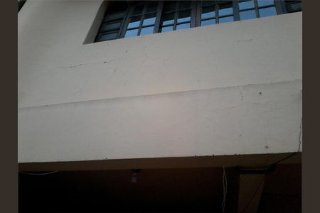 Casa à venda com 240m², 4 quartos e 2 vagas